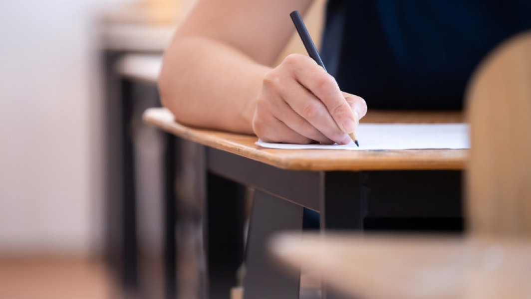 Elevii susțin proba de Matematică la Evaluarea Națională 2024