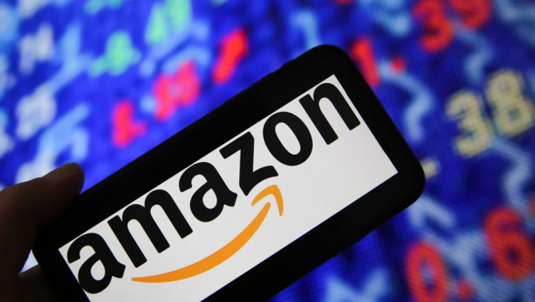 Amazon ajunge la o capitalizare bursieră de peste 2.000 miliarde de dolari