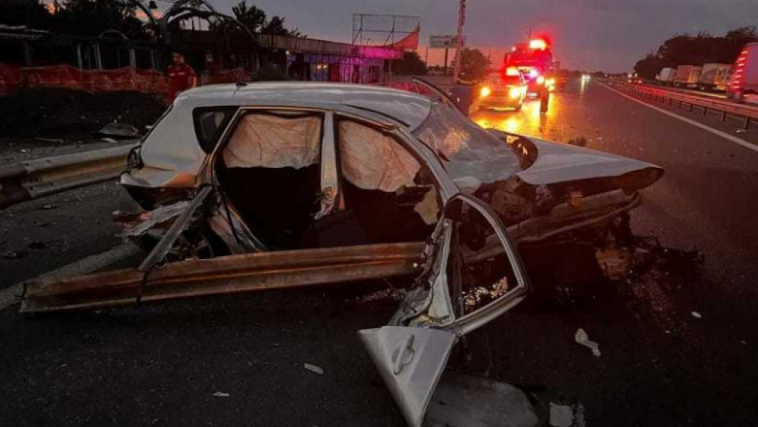 Un șofer beat și posibil drogat a provocat un accident pe autostrada A1 București - Pitești