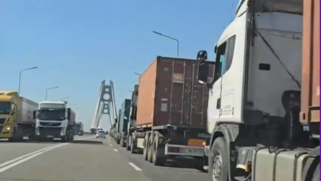 Aglomerație în Portul Constanța. Trafic blocat din cauza TIR-urilor.