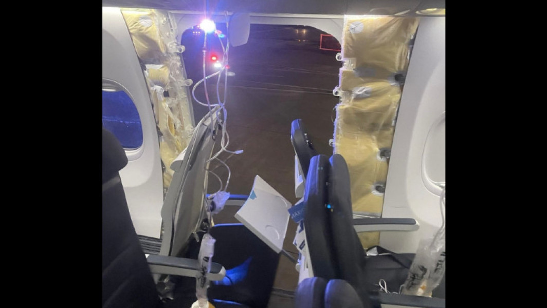 Alaska Airlines returnează un avion Boeing cu probleme