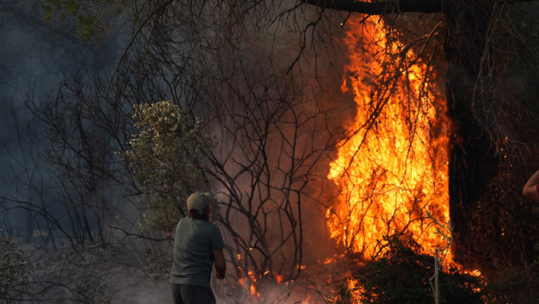 Avertisment de călătorie pentru Turcia și Grecia din cauza incendiilor