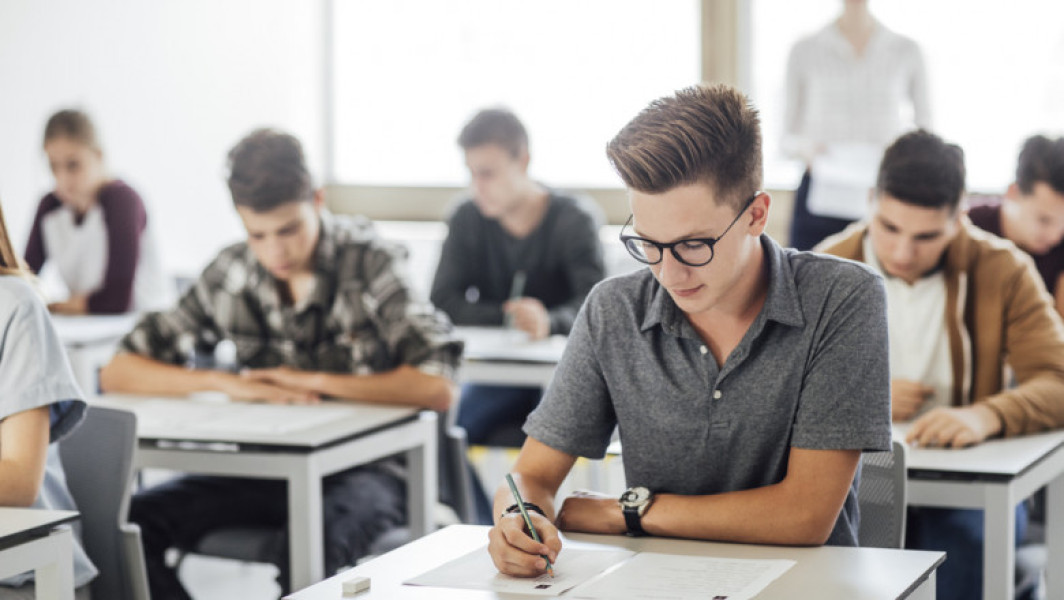Subiectele de Limba română la Bacalaureat 2024 vor apărea pe edu.ro