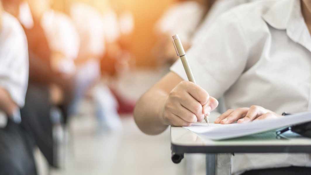 Probele scrise ale Bacalaureatului 2024 continuă cu Matematică și Istorie