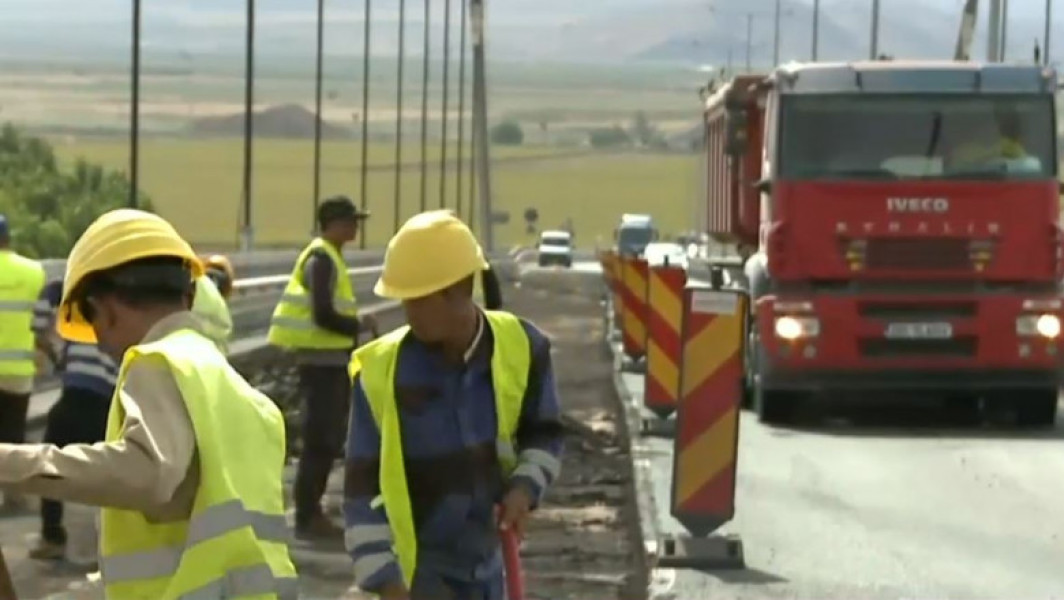 Problemele continuă la podul peste Dunăre de la Brăila