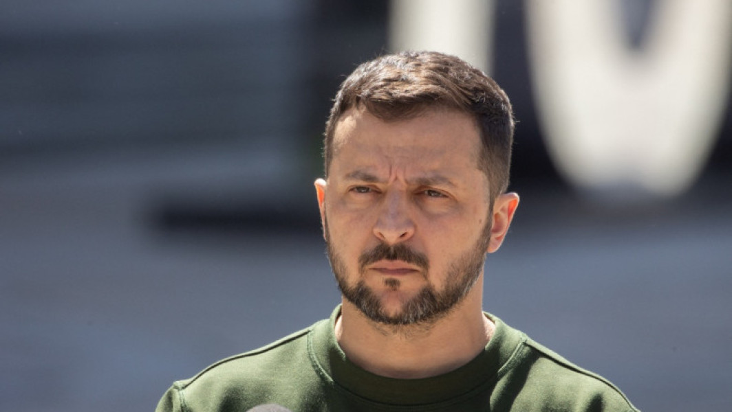 Președintele Zelenski intenționează să îl înlocuiască pe premierul Denis Smihal