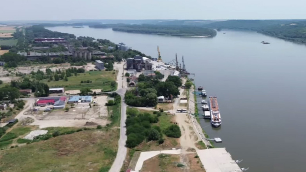 Porturile turistice din România atrag atenția prin neglijență și degradare