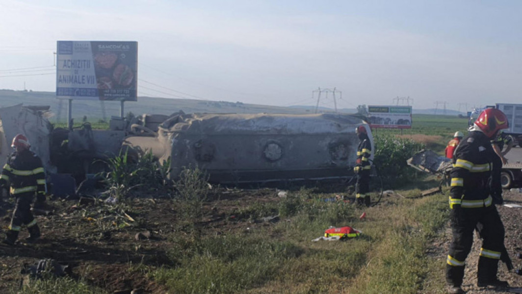 Șoferul autobetonierei care a ucis 5 oameni în Suceava neagă că ar fi adormit la volan. Polițiștii verifică varianta lui
